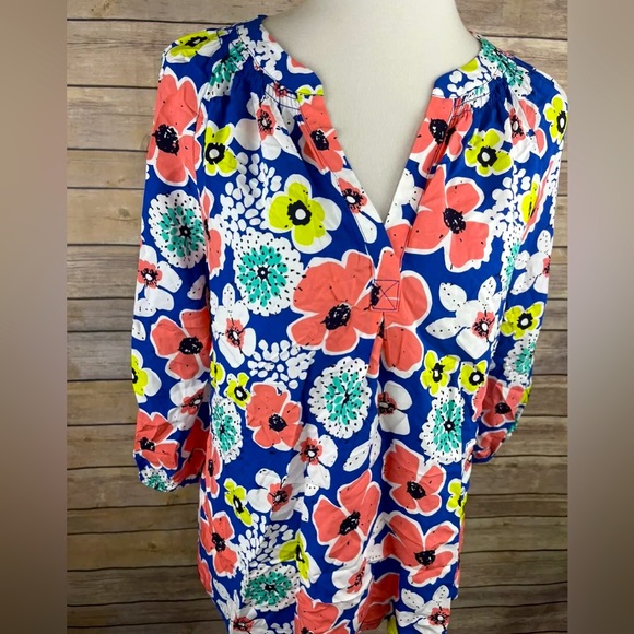 Crown & Ivy Floral Peasant Blouse Blue Coral Long Sleeve Top size M Medium - Picture 2 of 6